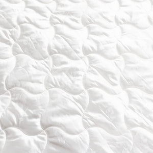 Signature Design by Ashley Queen Size Chime 12 Inch Medium Firm Hybrid Mattress with Cooling Gel Memory Foam for Pressure Relief